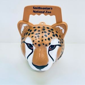 Vintage Smithsonian's National Zoo Kid’s Plastic Reusable Lunch Box Cheetah Face